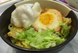 Mサイズがなんと482円。高すぎる。の割に美味しくない。