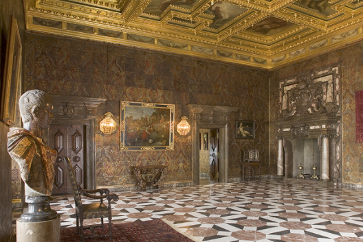 bird room 出典:http://www.katedra-wawelska.pl