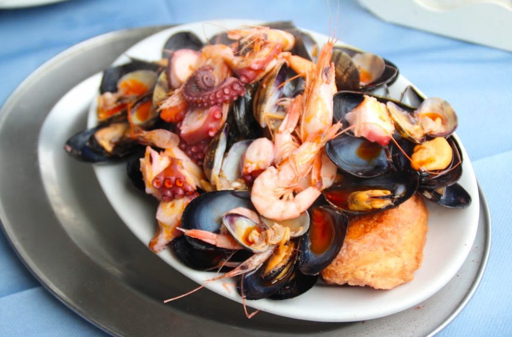ムール貝のスープ(Zuppa di cozze) (出典:著者撮影)